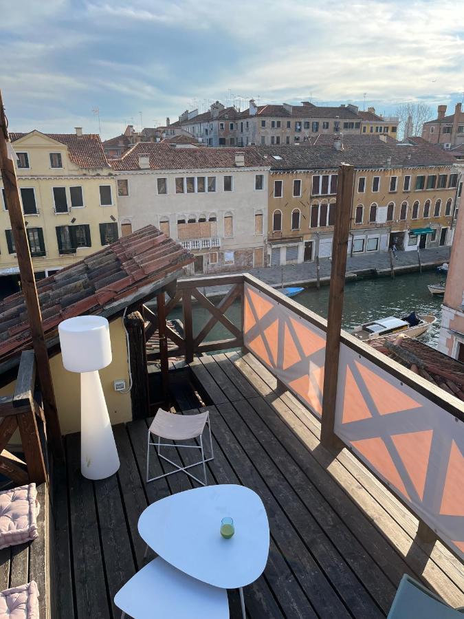 Casa Virginia Direct At The Canal Cannaregio With Own Roof Terrace Венеция Екстериор снимка