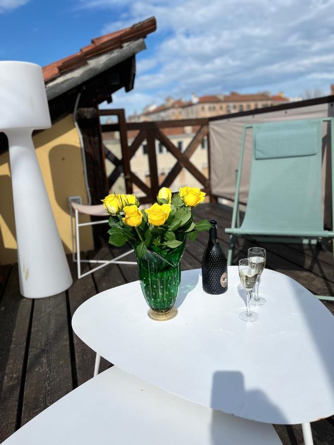 Casa Virginia Direct At The Canal Cannaregio With Own Roof Terrace Венеция Екстериор снимка