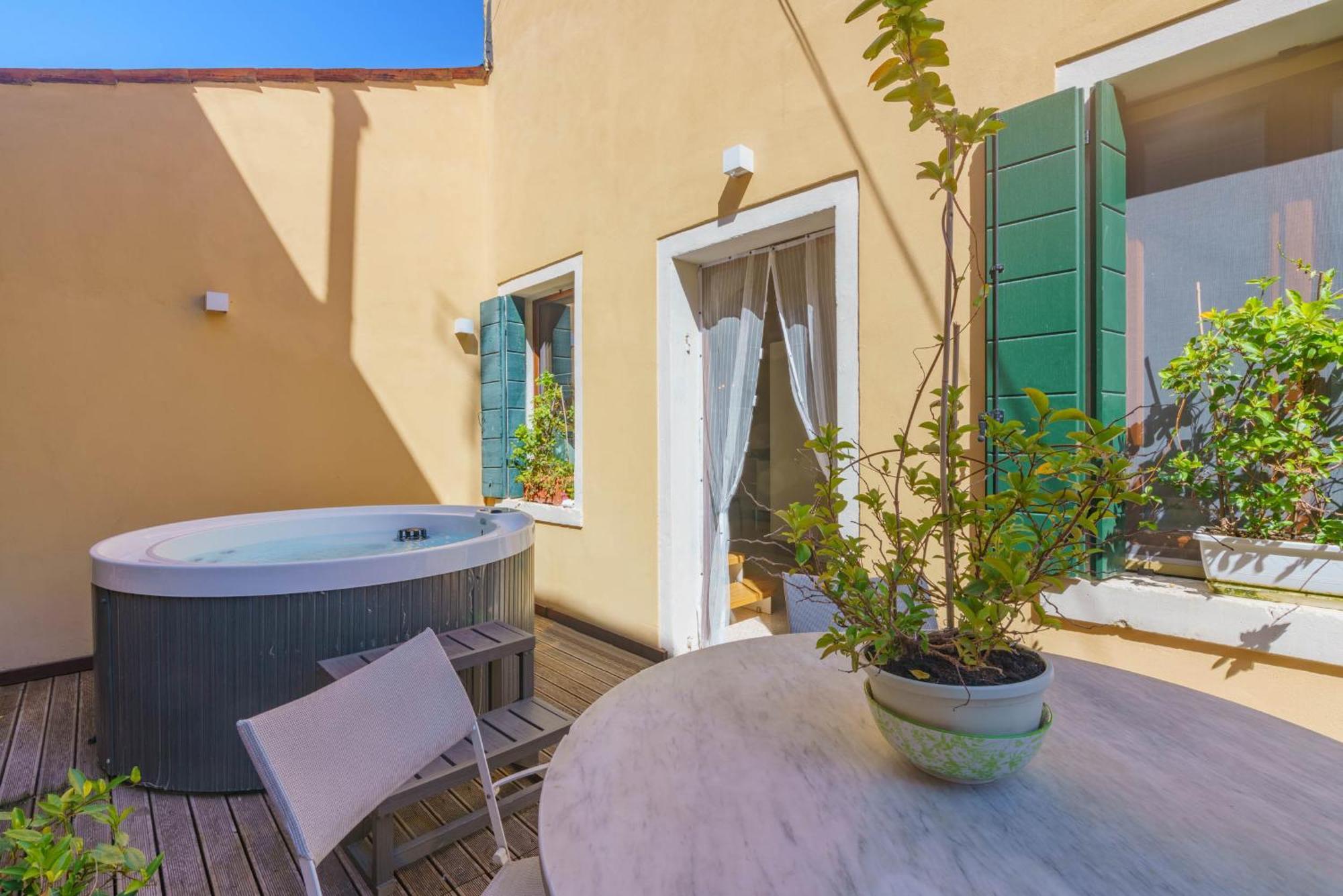 Casa Virginia Direct At The Canal Cannaregio With Own Roof Terrace Венеция Екстериор снимка